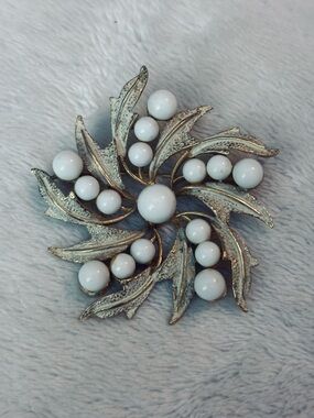 Vintage Signed ART Arthur Pepper White Beaded Floral Swirl Brooch
